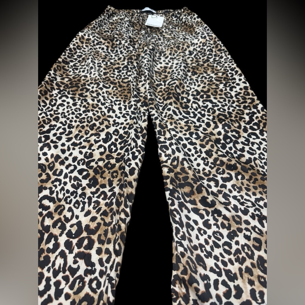 Bershka Women's Leopard Printed Satin Pants,Beige/Black Brown Size Small Nwt — image 7 of 8